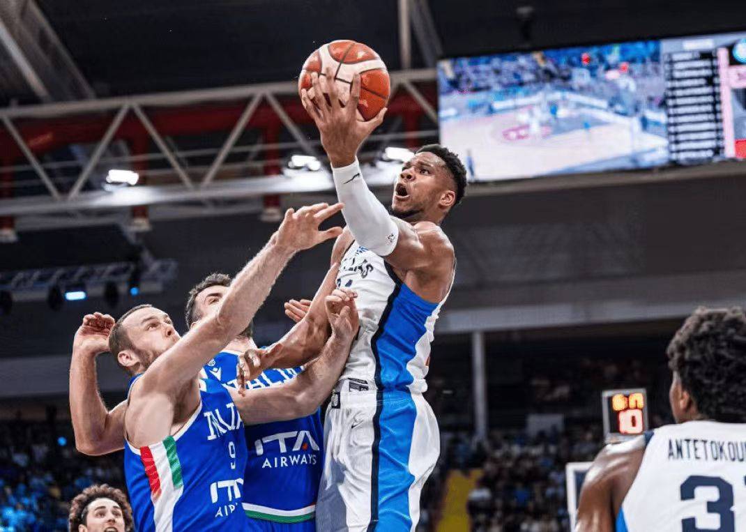 爱游戏-关于今夜西班牙人备战全明星赛；遗憾出局细节流出；形势明朗；训练强度显著提升的信息