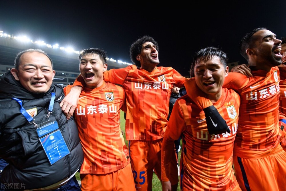 爱游戏体育-柔道赛场再起风云：滇池赤兔队火力全开齐鲁火箭队，新援首秀制胜球迷期待下一战(全国青年柔道锦标赛进行中)