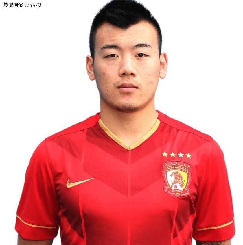 爱游戏体育-足总杯倒计时，武汉三镇转会期防线松动，细节引发关注，质疑声仍在，阵容厚度经受考验(武汉三镇队引援最新消息)